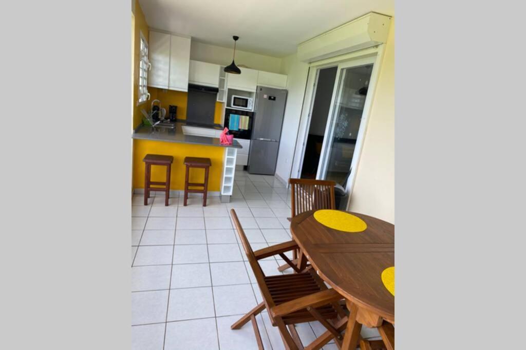 L' Aure Apartment Le Lamentin Luaran gambar