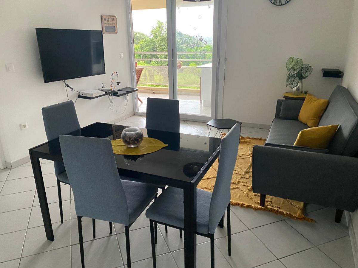 L' Aure Apartment Le Lamentin Luaran gambar